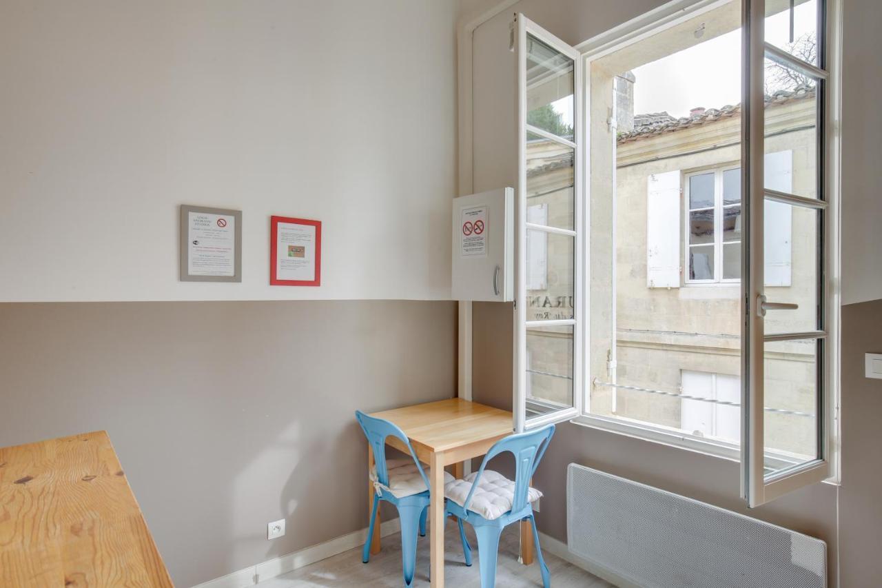 Logis Andraud Studios Saint-Emilion Bagian luar foto