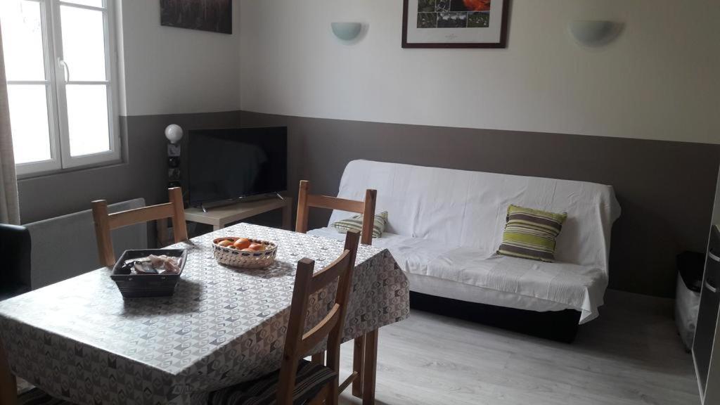 Logis Andraud Studios Saint-Emilion Ruang foto
