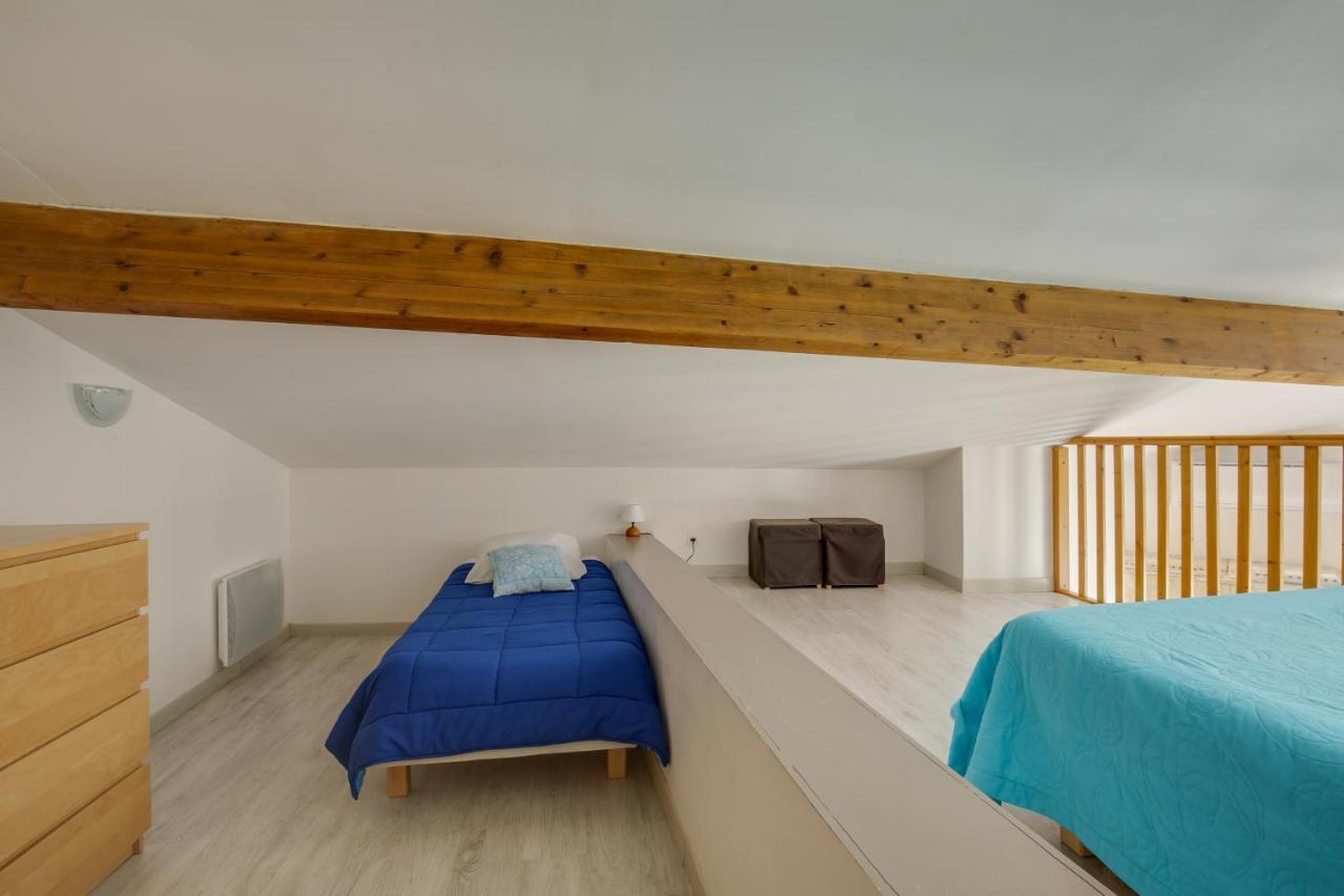 Logis Andraud Studios Saint-Emilion Bagian luar foto