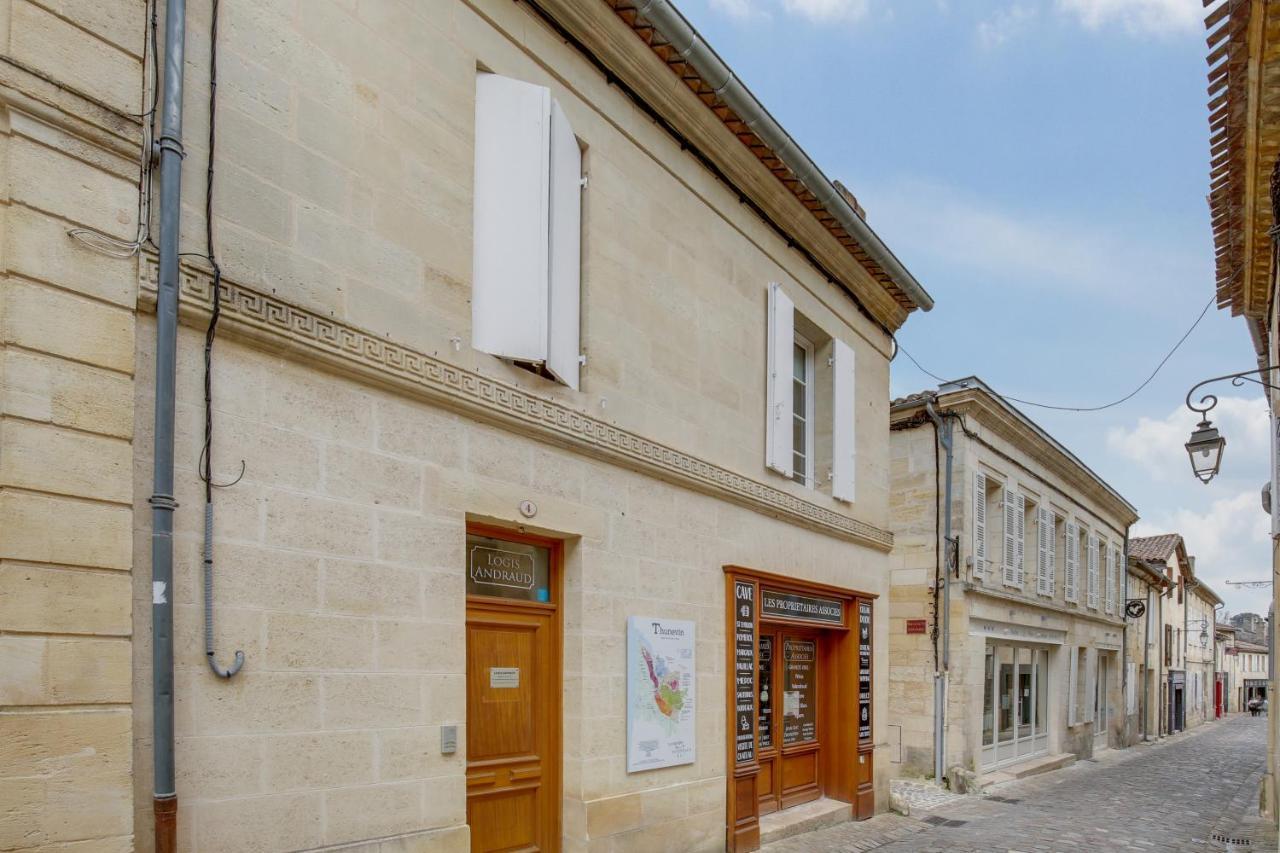 Logis Andraud Studios Saint-Emilion Bagian luar foto