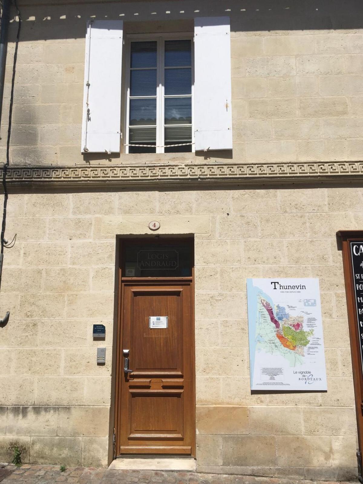 Logis Andraud Studios Saint-Emilion Bagian luar foto