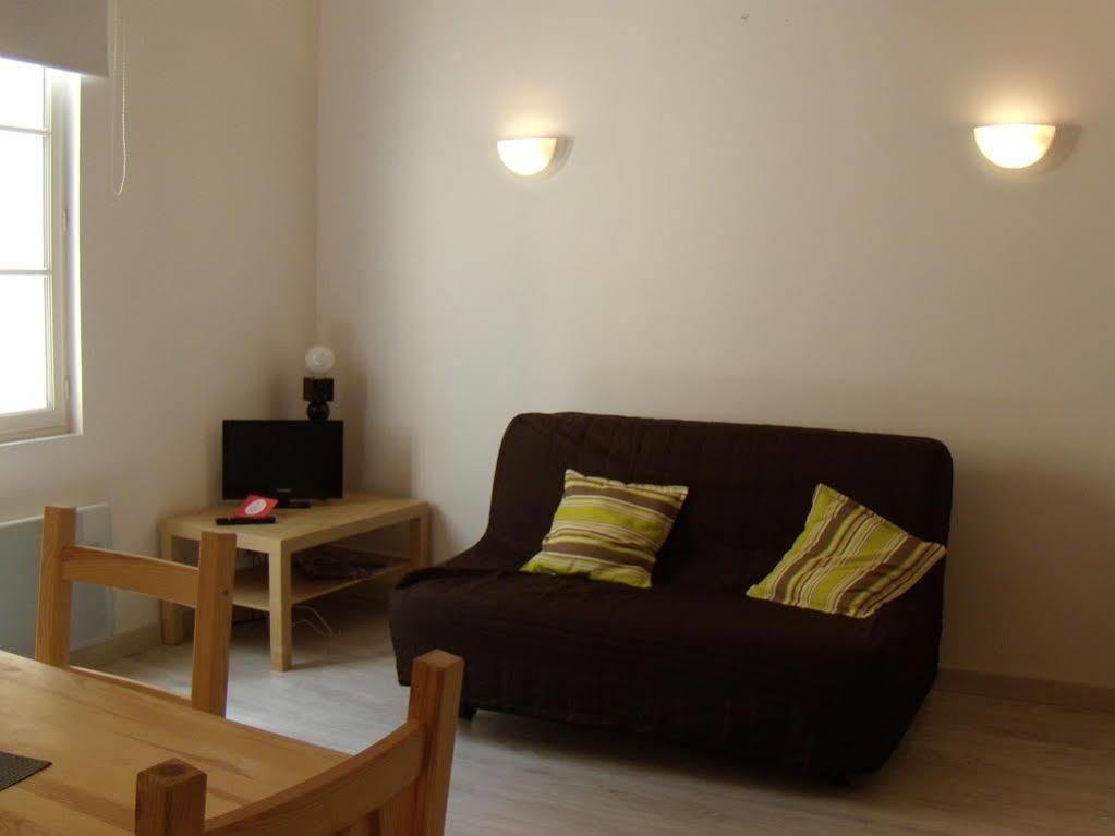 Logis Andraud Studios Saint-Emilion Bagian luar foto