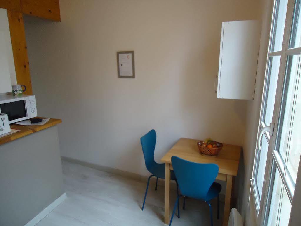 Logis Andraud Studios Saint-Emilion Bagian luar foto