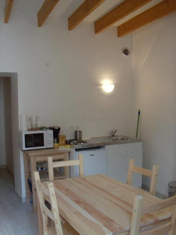 Logis Andraud Studios Saint-Emilion Bagian luar foto